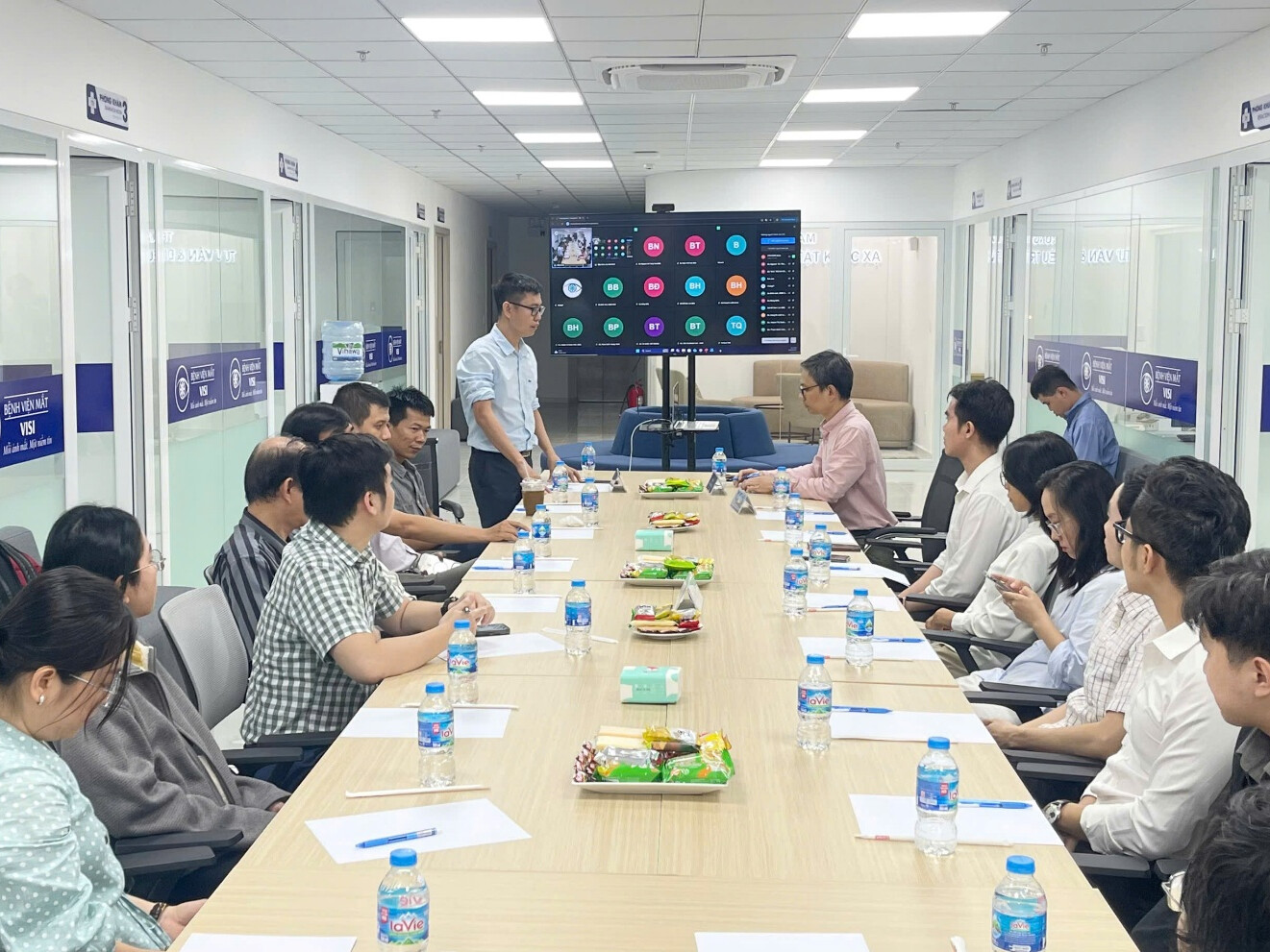 TẬP ĐOÀN Y KHOA VISI - Hội thảo Nhãn khoa chuyên đề: Điều trị các bệnh lý Võng mạc Tăng sinh Mạch máu